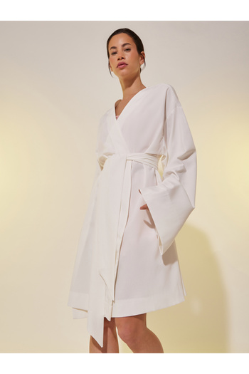 Styli White Solid Long Sleeve Robe with Tie Detail