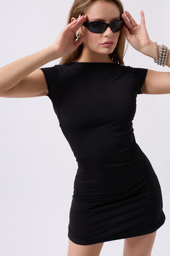 Clu Freya Black Backless Short Sleeve Dress