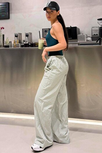 Madmext Light Green Gingham Wide Leg Women's Trousers Mg2335