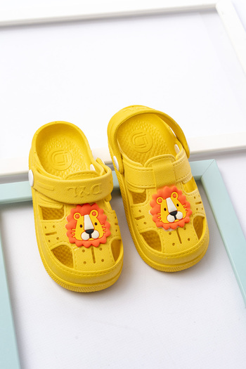 Rivetta Yellow Kids Animal Figured Non-Slip Sole Sandals Slippers