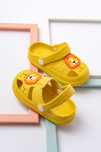 Rivetta Yellow Kids Animal Figured Non-Slip Sole Sandals Slippers