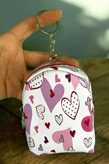 TAKIŞTIR White and Pink Color Heart Figured Keychain / Wallet