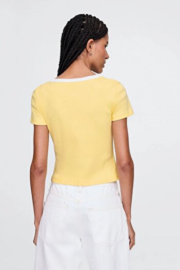 GAP V-Jpn Ss Small Logo Women's T-Shirt