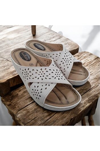 Lion Mother Large Size Cross Orthopedic Slippers with Petli Stitching Inside