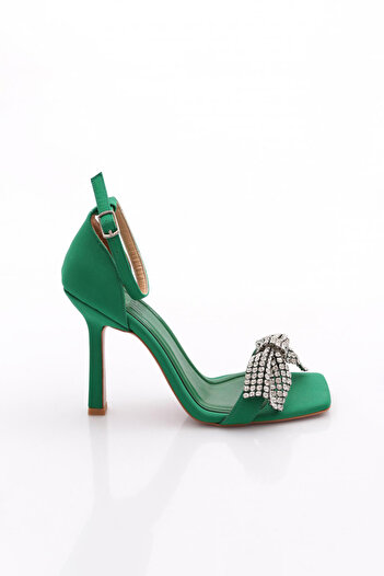 DGN 2029 Women's Silver Stone Bow Sandals