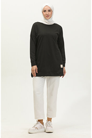 sefamerve Black Sports Tunic - Slit Detail, Model 0412-04