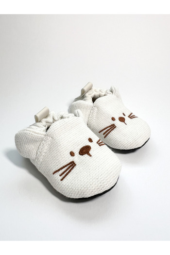 pufien Rabbit Embroidered Non-Slip Sole 100% Cotton Knitwear Summer Baby Booties