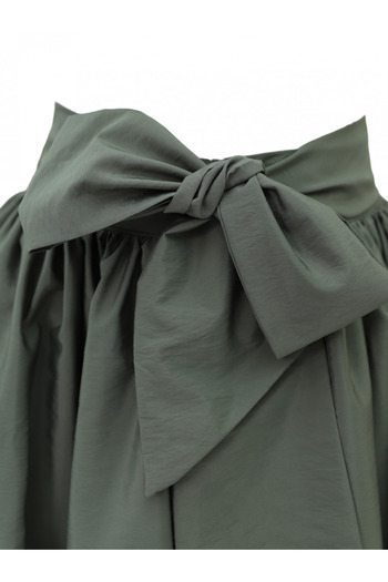 HİJABAYA Pleated Belted Parachute Skirt