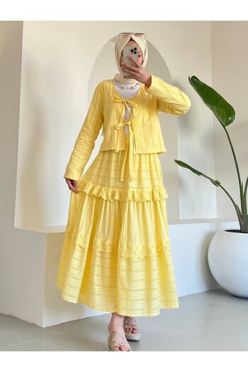 HİJABAYA Tie Front Scalloped Skirt Suit