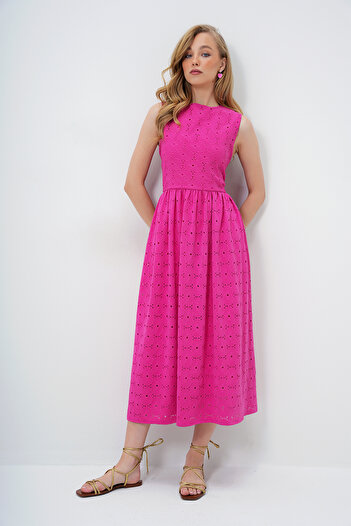 Trend Alaçatı Stili Women's Fuchsia Hidden Zipper Sleeveless Premium Guipure Dress Alc-X14143