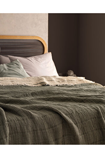 Madame Coco Carolines Single Cotton Bedspread - Khaki