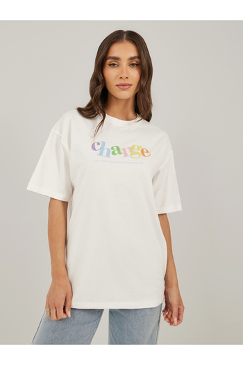 Styli Slogan Print Round Neck Oversized T-Shirt