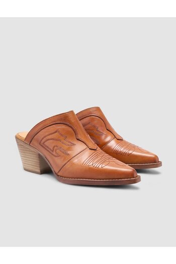 Cabani 100% Genuine Leather Tan Women's Cowboy Slippers