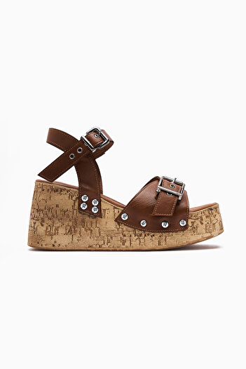 Limoya Jenni Tan Screw Detailed Platform Heeled Women's Sandals