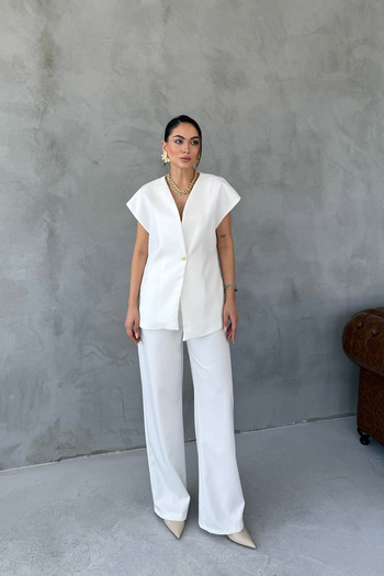 Seda Yalçın Atelier Ecru Gold Button Detailed Asymmetrical Cut Vest Trousers Set