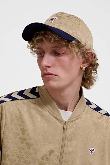 hummel Baseball bee aop hat