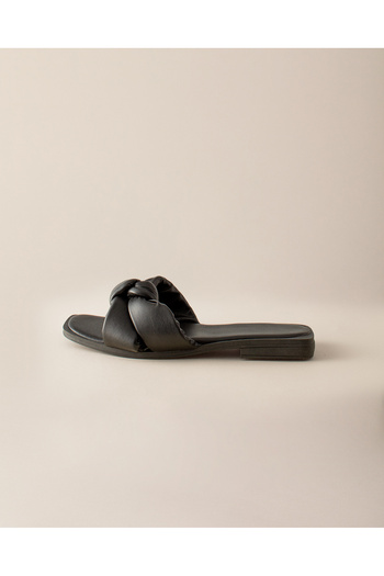 Madame Coco Forme Women's Slippers - Black
