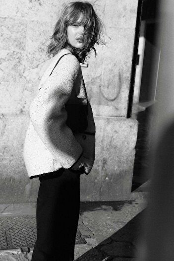 H&M V-neck bouclé jacket