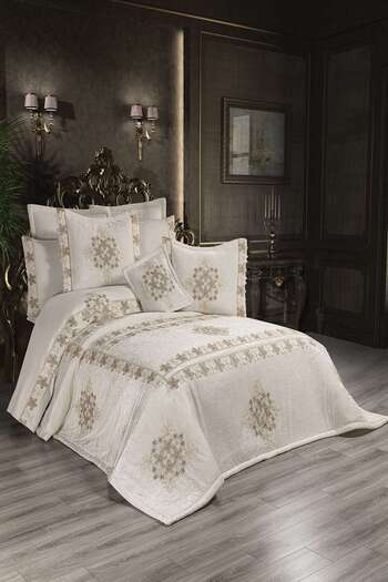 Madamca Venice 4 Pieces Bed Spreads Velour