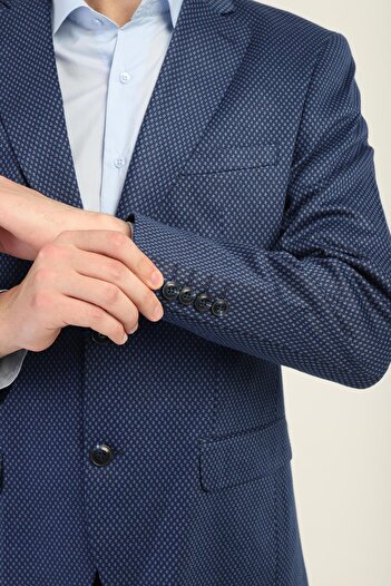 AGUSTİNİ Lacivert Renk Açık Mavi Noktalı Desen,Mono Yaka Çift Düğme Çift Yırtmaç Tek Ceket Orta Fit Kalıp | A