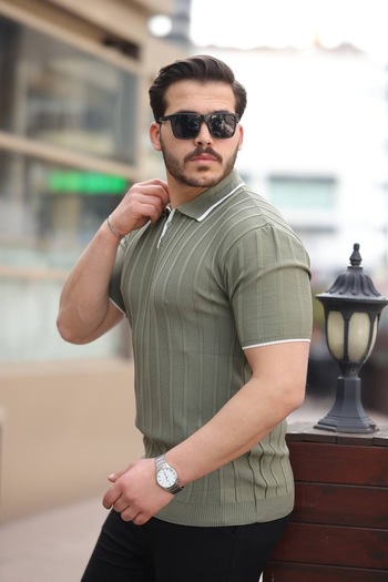 Minharir Πλεκτό μπλουζάκι Polo Neck με λεπτομέρεια