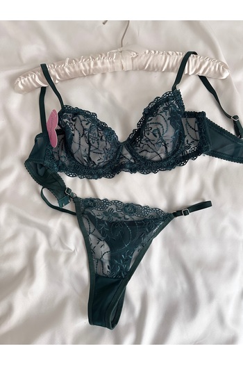 EDLİNGERİE Swan Green Bralet Set