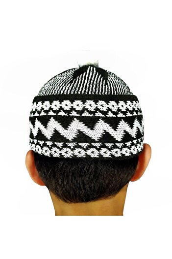 şalvarcı Men's White Two-Color Pilgrim Skull Beanie Black