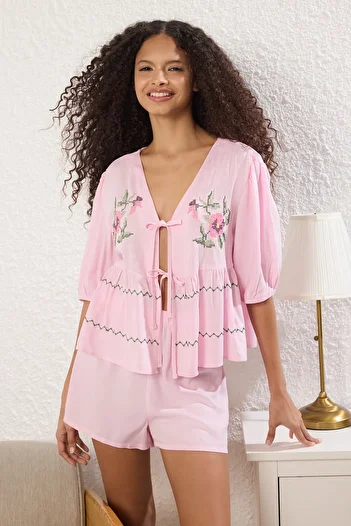 Trendyol Collection Pink Floral Embroidered Lacing Shorts Viscose Pajamas Set Thmss25Pt00027