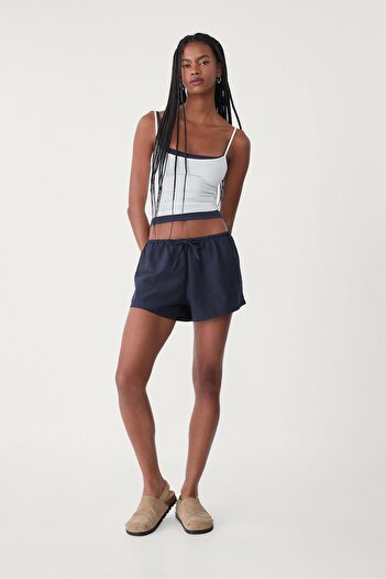 Stradivarius Keten bağcıklı şort