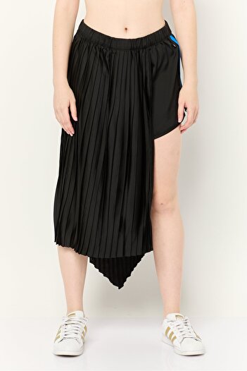 adidas Women Sportswear Fit Training Skirt, Black