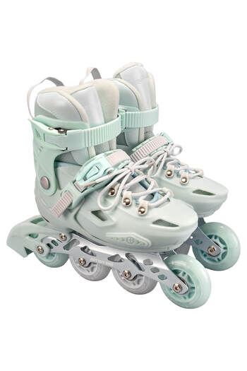 ACTION ONE Pastel Mint Green roller set, with helmet, protectors and transport bag, light-up wheels, size S (28-31)