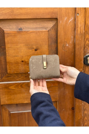 TANIS Suede Appearance Wallet Quality Lock