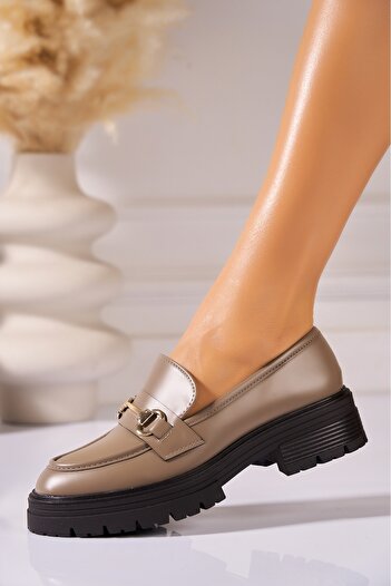 Joana Women's Loafers Patent Leather Khaki Wanda