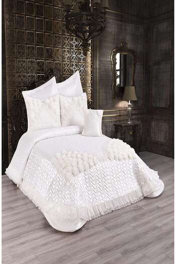 Madamca Rojin 4 Pieces Satin Bed Cover