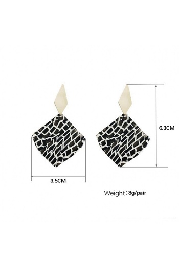 SIC MODA Sic Moda Elegant Earrings 5910