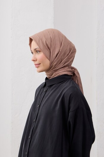 QANU Bamboo Pleated Shawl Mink