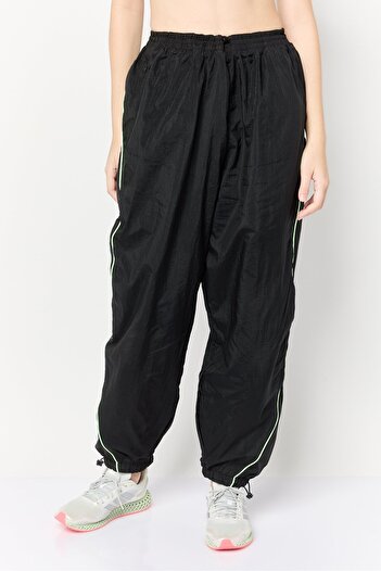 adidas Women Sportswear Fit Training Sweatpants, Black