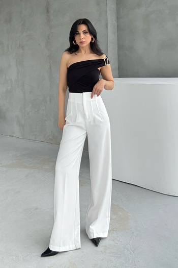 Seda Yalçın Atelier Black Single Sleeve Buckle Blouse