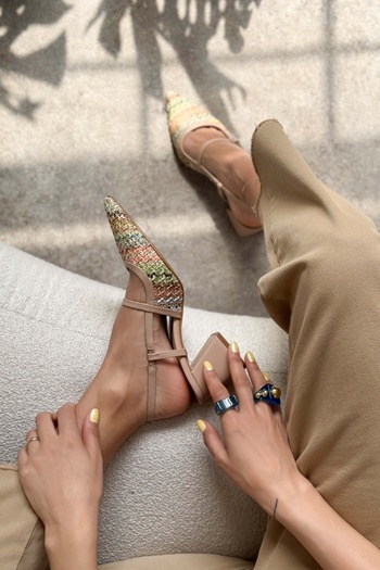 NİŞANTAŞI SHOES Retro Renkli Hasır Kemer Detay Sivri Burun Kadın Topuklu Ayakkabı