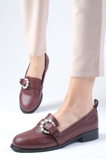 Mio Gusto Burgunderfarbene Damen Casual Flache Oxford Schuhe mit Perlen Schnalle