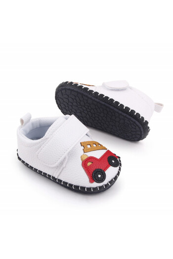 Superbaby Pantofiori albi pentru baietei - Masinuta