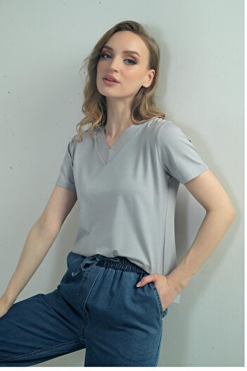 By Saygı Women's V-Neck Slit Short Sleeve Blouse