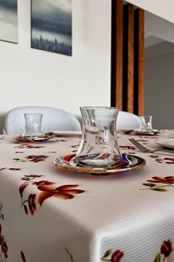 STOREMAX Snshop & Laurel Printed Washable Tablecloth Kitchen Garden Picnic Tablecloth Brown