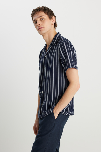 WRANGLER 100% Cotton Relaxed Fit Wide Cut Navy Blue Shirt
