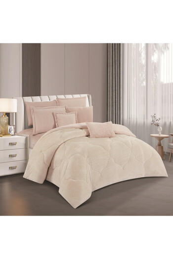 HOURS Horse Fur Winter Duvet Set, Reversible, Heavy Fill, 8 Pieces, King Size