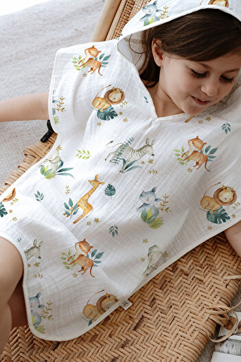 Tuğba Kuğu 4 Layer Muslin Poncho - Safari Animals