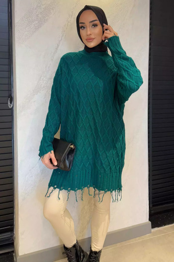 julude Emerald Green Women's Crew Neck Tasseled Hijab Knitwear Sweater