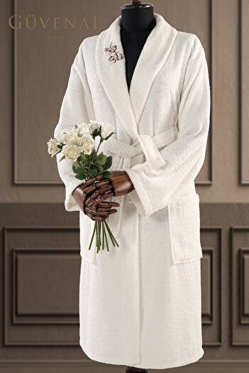 Güvenal Bonny Shalyaka Embroidered Cotton Bathrobe |   Embroidered Bathrobe |   The Dowry List |   Bathrobe |