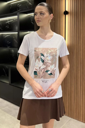 GÜLSELİ White Front Printed Women's T-Shirt
