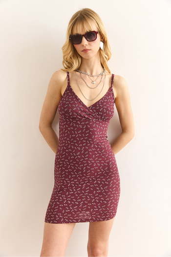 Olalook Women's Burgundy Strappy Double Breasted Collar Mini Viscose Dress Elb-19002401